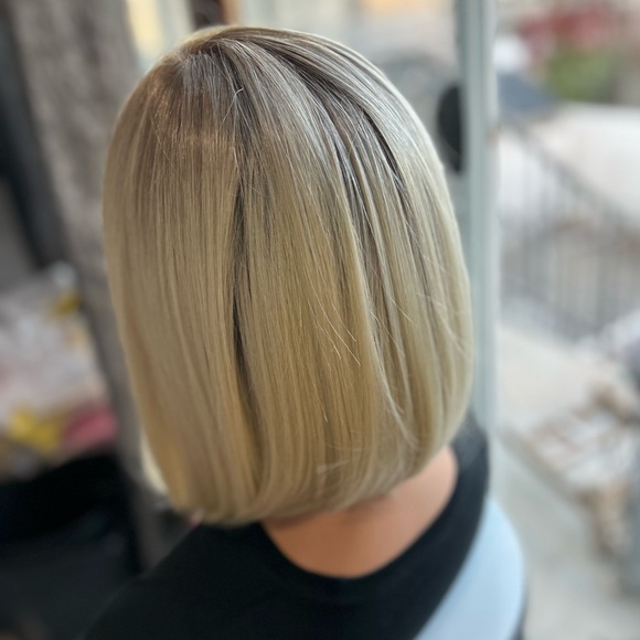 Belle Tress “Ground Theory” wig in color bombshell blond new - Picture 5 of 8